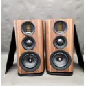 Wharfedale EVO 4.2 – Kolumny Podstawkowe Hi-Fi 3-Drożne AMT Kevlar, Orzech